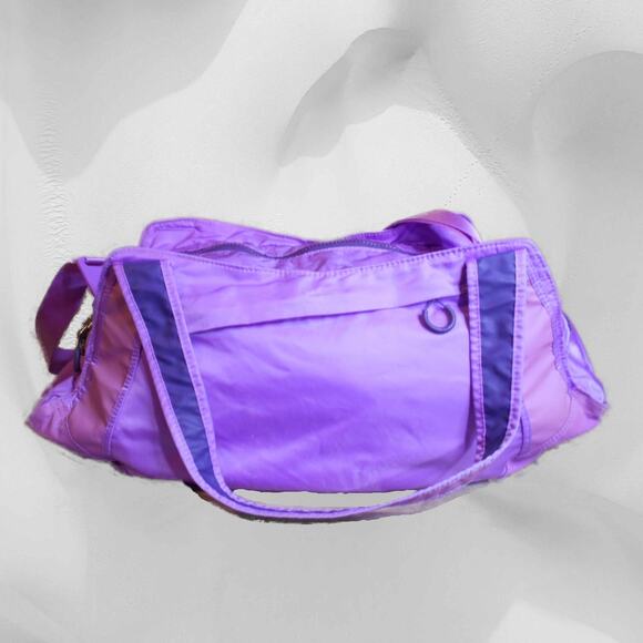 Vintage Purple Nike Gym Travel Duffel Bag RN 56323 CA 05553 - Picture 1 of 14